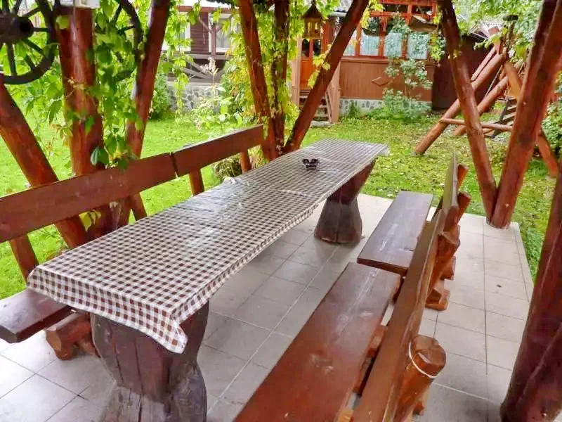 Harghita Madaras Cazare | Cabană (K0520-11) Imaginea poate fi supusă drepturilor de autor. Se recomandă contactarea titularului drepturilor.