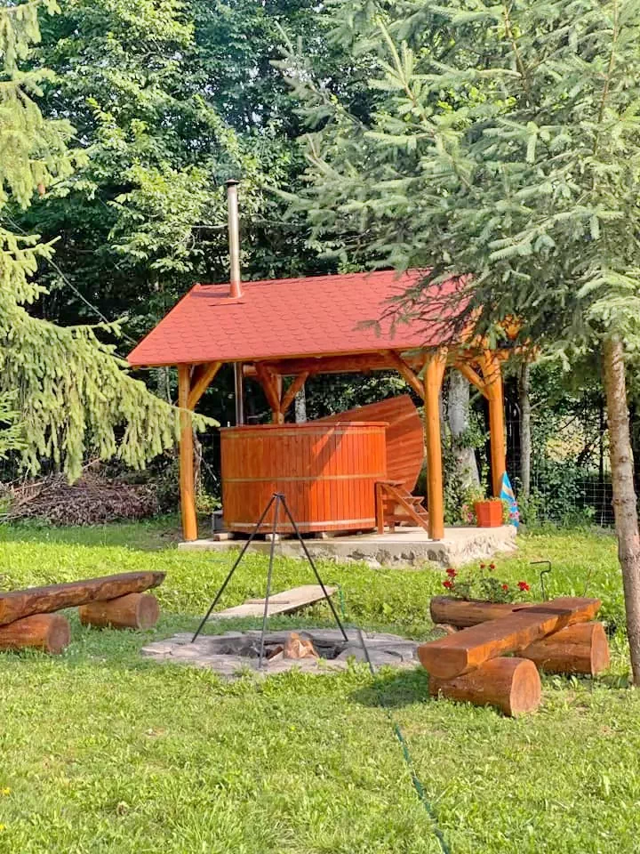 Harghita Madaras Cazare | Cabană (K0596-4) Imaginea poate fi supusă drepturilor de autor. Se recomandă contactarea titularului drepturilor.