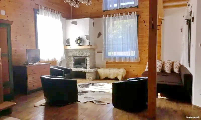 Harghita Madaras Cazare | Cabană (K0729-11) Imaginea poate fi supusă drepturilor de autor. Se recomandă contactarea titularului drepturilor.