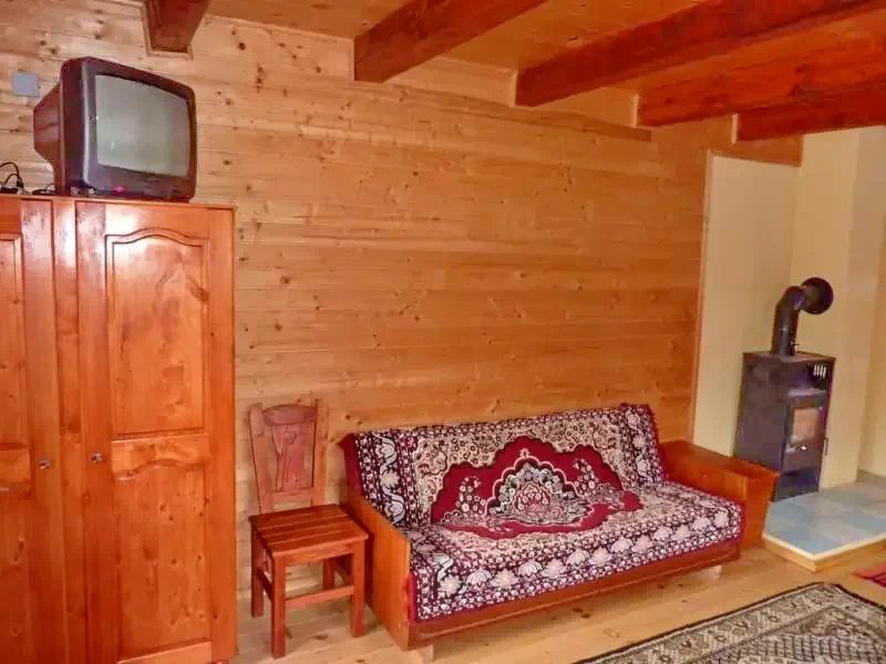 Harghita Madaras Cazare | Cabană (K0889-30) Imaginea poate fi supusă drepturilor de autor. Se recomandă contactarea titularului drepturilor. Harghita Madaras Cazare | Cabană (K0889-30) Imaginea poate fi supusă drepturilor de autor. Se recomandă contactarea titularului drepturilor.