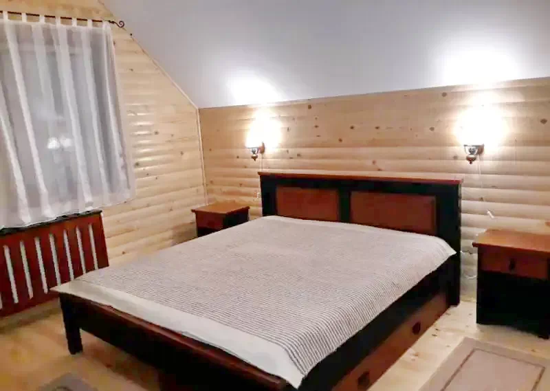 Harghita Madaras Cazare | Cabană (K1149-38) Imaginea poate fi supusă drepturilor de autor. Se recomandă contactarea titularului drepturilor.