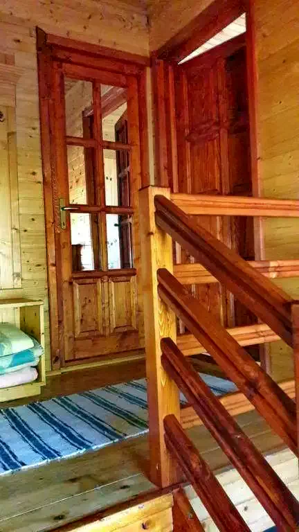 Harghita Madaras Cazare | Cabană (K1199-8) Imaginea poate fi supusă drepturilor de autor. Se recomandă contactarea titularului drepturilor.