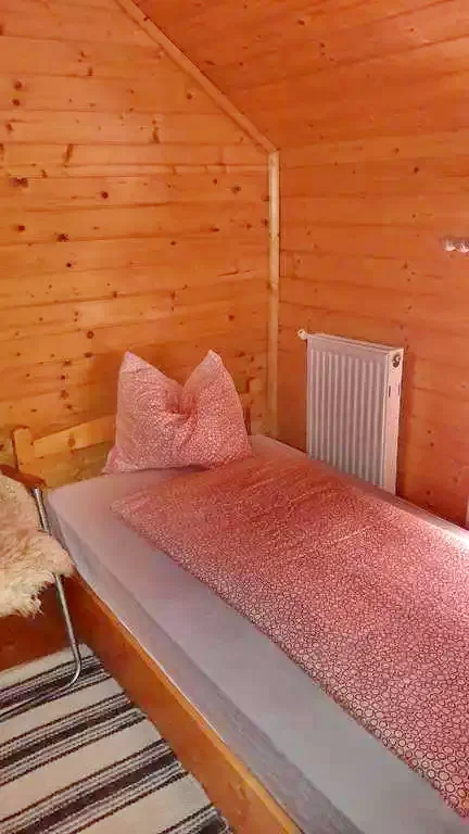 Madarasi Hargita Szállás | Kulcsosház (K1199-18) A kép szerzői jogvédelem alatt állhat. Javasolt a kapcsolatfelvétel a jog tulajdonossal.