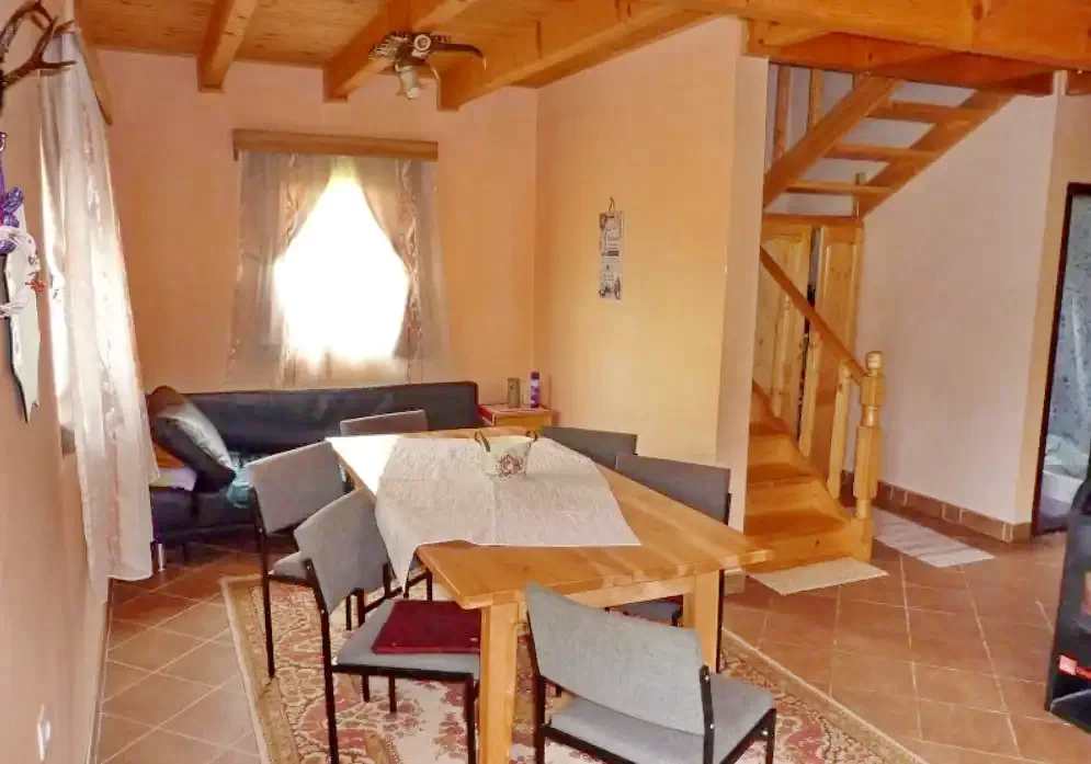 Madarasi Hargita Szállás | Kulcsosház (K1393-11) A kép szerzői jogvédelem alatt állhat. Javasolt a kapcsolatfelvétel a jog tulajdonossal.