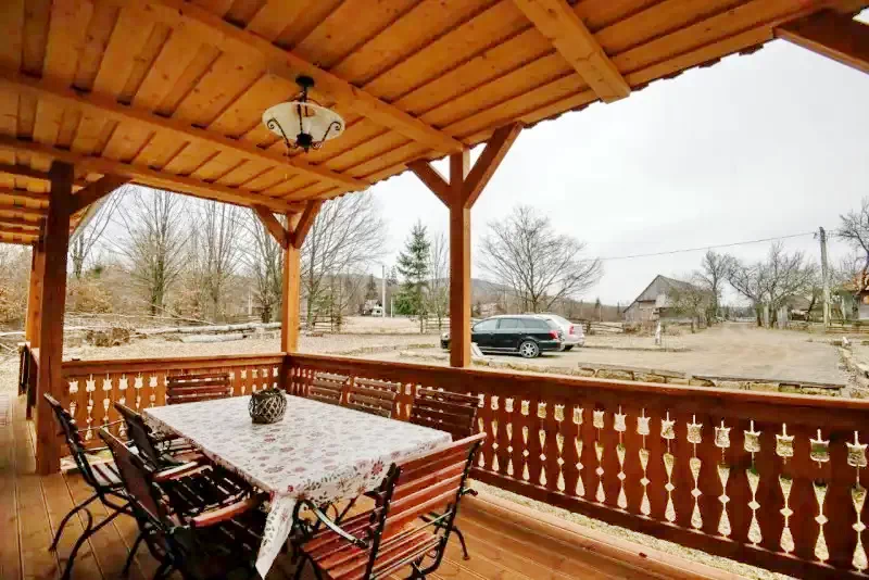 Madarasi Hargita Szállás | Kulcsosház (K1398-20) A kép szerzői jogvédelem alatt állhat. Javasolt a kapcsolatfelvétel a jog tulajdonossal.