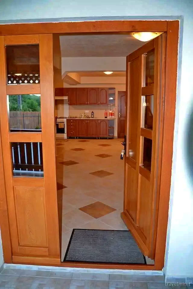 Odorheiu Secuiesc Cazare | Cabană (K0251-4) Imaginea poate fi supusă drepturilor de autor. Se recomandă contactarea titularului drepturilor. Odorheiu Secuiesc Cazare | Cabană (K0251-4) Imaginea poate fi supusă drepturilor de autor. Se recomandă contactarea titularului drepturilor.