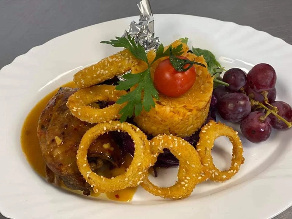 Odorheiu Secuiesc Cazare | Pensiune (K0358-8) Imaginea poate fi supusă drepturilor de autor. Se recomandă contactarea titularului drepturilor.