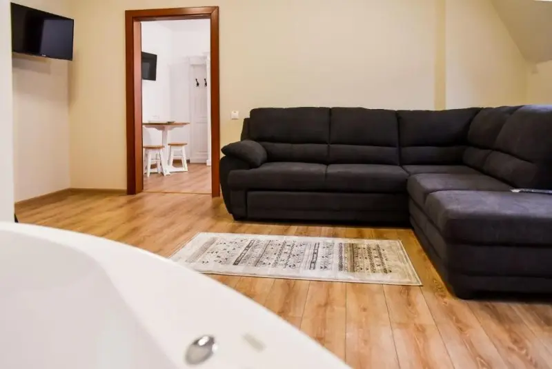 Odorheiu Secuiesc Cazare | Pensiune (K0358-42) Imaginea poate fi supusă drepturilor de autor. Se recomandă contactarea titularului drepturilor.