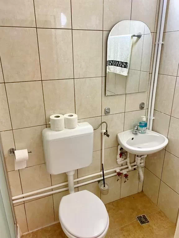 Székelyudvarhely Szállás | Panzió (K0359-24) A kép szerzői jogvédelem alatt állhat. Javasolt a kapcsolatfelvétel a jog tulajdonossal. Székelyudvarhely Szállás | Panzió (K0359-24) A kép szerzői jogvédelem alatt állhat. Javasolt a kapcsolatfelvétel a jog tulajdonossal.