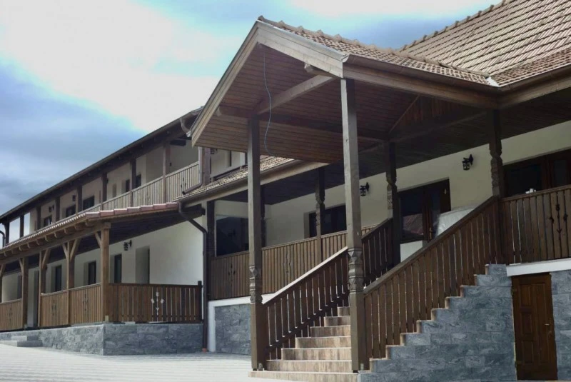 Odorheiu Secuiesc Cazare | Casă de oaspeți (K1576-4) Imaginea poate fi supusă drepturilor de autor. Se recomandă contactarea titularului drepturilor.