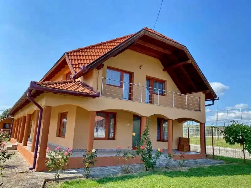 Odorheiu Secuiesc Cazare | Cabană (K1123-12) Imaginea poate fi supusă drepturilor de autor. Se recomandă contactarea titularului drepturilor.