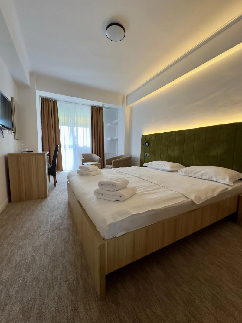 Kolozsvár Szállás | Hotel*** (K1579-12) A kép szerzői jogvédelem alatt állhat. Javasolt a kapcsolatfelvétel a jog tulajdonossal. Kolozsvár Szállás | Hotel*** (K1579-12) A kép szerzői jogvédelem alatt állhat. Javasolt a kapcsolatfelvétel a jog tulajdonossal.