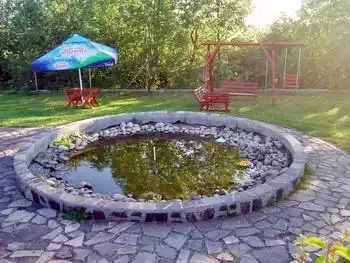 Vlăhița Cazare | Cabană (K0508-89) Imaginea poate fi supusă drepturilor de autor. Se recomandă contactarea titularului drepturilor.