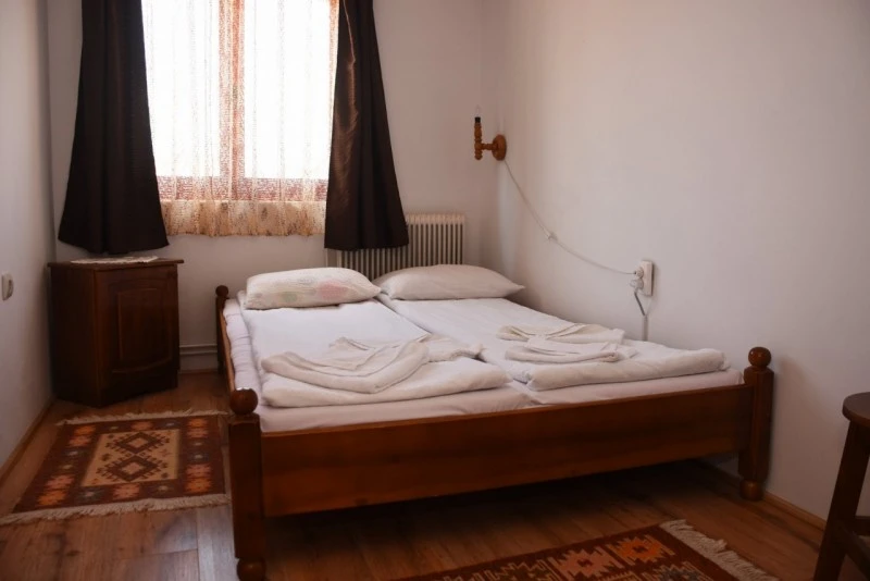 Vlăhița Cazare | Pensiune (K1575-17) Imaginea poate fi supusă drepturilor de autor. Se recomandă contactarea titularului drepturilor. Vlăhița Cazare | Pensiune (K1575-17) Imaginea poate fi supusă drepturilor de autor. Se recomandă contactarea titularului drepturilor.