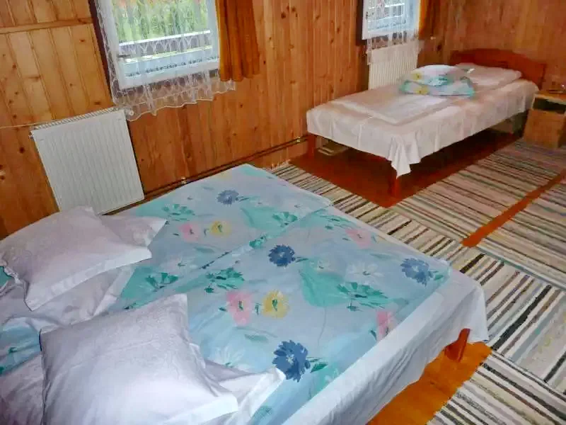 Ivó Szállás | Kulcsosház (K0401-39) A kép szerzői jogvédelem alatt állhat. Javasolt a kapcsolatfelvétel a jog tulajdonossal.