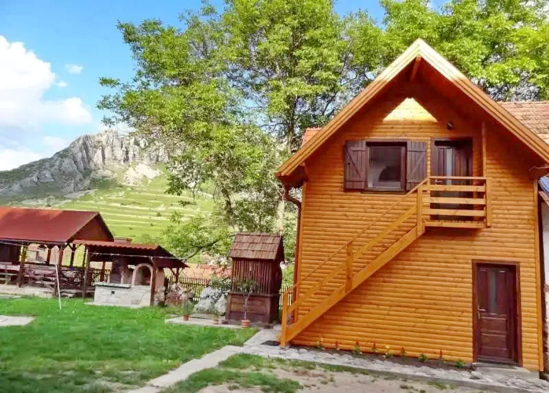Torockó Szállás | Panzió (K0310-27) A kép szerzői jogvédelem alatt állhat. Javasolt a kapcsolatfelvétel a jog tulajdonossal. Torockó Szállás | Panzió (K0310-27) A kép szerzői jogvédelem alatt állhat. Javasolt a kapcsolatfelvétel a jog tulajdonossal.