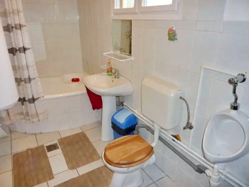 Izvoare Cazare | Cabană (K0520-34) Imaginea poate fi supusă drepturilor de autor. Se recomandă contactarea titularului drepturilor. Izvoare Cazare | Cabană (K0520-34) Imaginea poate fi supusă drepturilor de autor. Se recomandă contactarea titularului drepturilor.