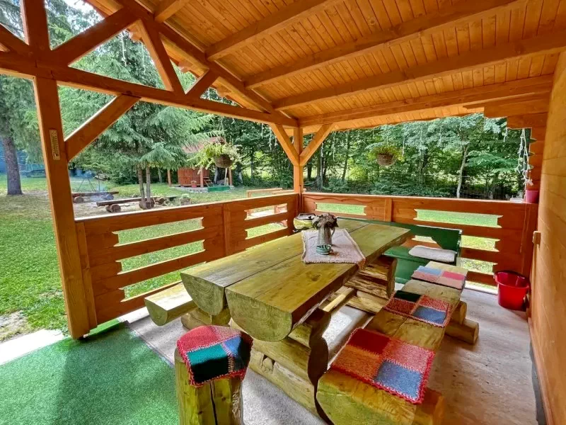 Izvoare Cazare | Cabană (K0596-3) Imaginea poate fi supusă drepturilor de autor. Se recomandă contactarea titularului drepturilor. Izvoare Cazare | Cabană (K0596-3) Imaginea poate fi supusă drepturilor de autor. Se recomandă contactarea titularului drepturilor.