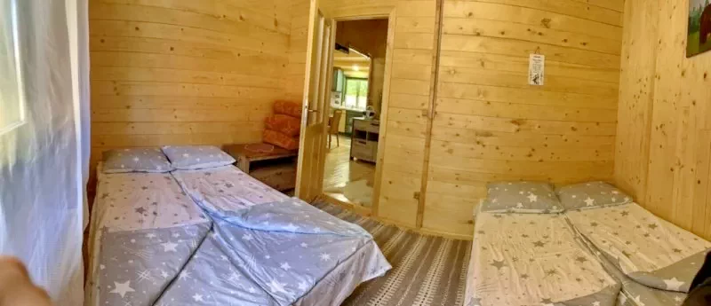 Izvoare Cazare | Cabană (K0596-14) Imaginea poate fi supusă drepturilor de autor. Se recomandă contactarea titularului drepturilor. Izvoare Cazare | Cabană (K0596-14) Imaginea poate fi supusă drepturilor de autor. Se recomandă contactarea titularului drepturilor.