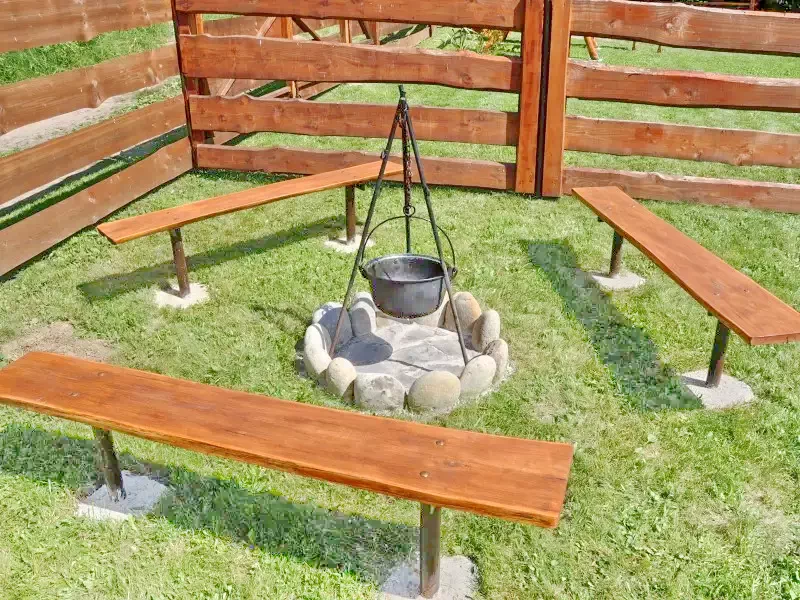 Izvoare Cazare | Cabană (K0725-5) Imaginea poate fi supusă drepturilor de autor. Se recomandă contactarea titularului drepturilor. Izvoare Cazare | Cabană (K0725-5) Imaginea poate fi supusă drepturilor de autor. Se recomandă contactarea titularului drepturilor.