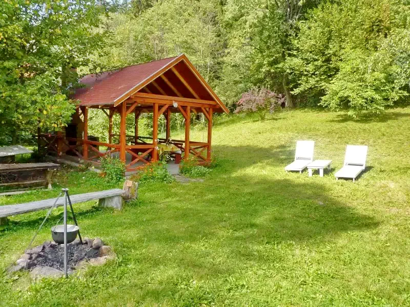 Izvoare Cazare | Cabană (K0727-2) Imaginea poate fi supusă drepturilor de autor. Se recomandă contactarea titularului drepturilor. Izvoare Cazare | Cabană (K0727-2) Imaginea poate fi supusă drepturilor de autor. Se recomandă contactarea titularului drepturilor.