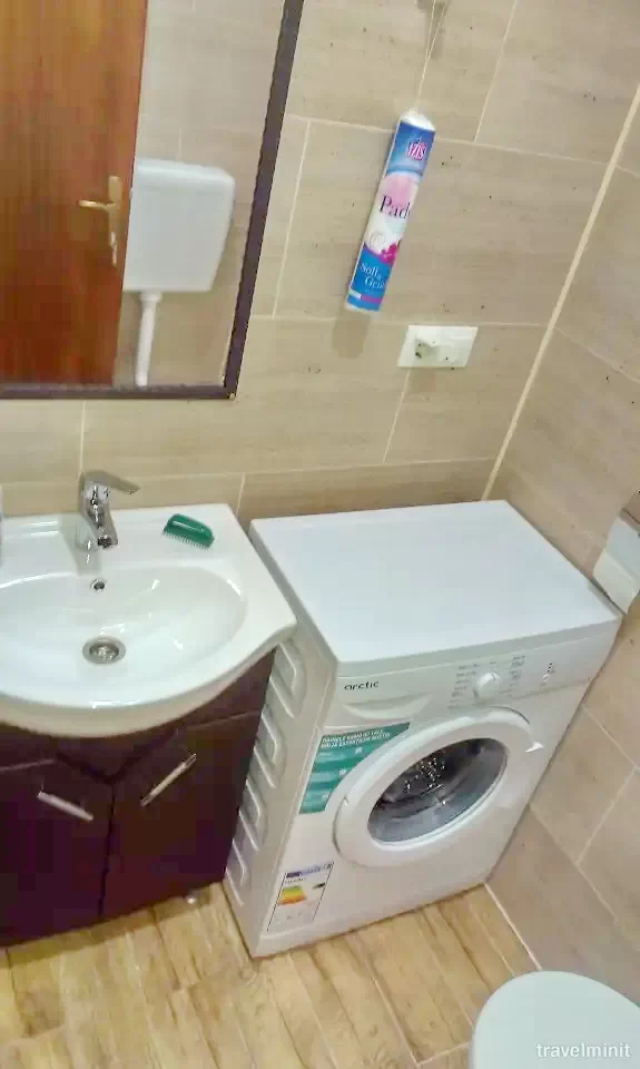 Izvoare Cazare | Cabană (K0729-27) Imaginea poate fi supusă drepturilor de autor. Se recomandă contactarea titularului drepturilor. Izvoare Cazare | Cabană (K0729-27) Imaginea poate fi supusă drepturilor de autor. Se recomandă contactarea titularului drepturilor.