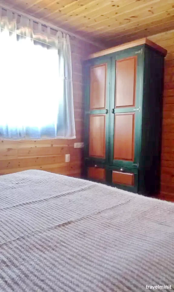 Izvoare Cazare | Cabană (K0729-50) Imaginea poate fi supusă drepturilor de autor. Se recomandă contactarea titularului drepturilor. Izvoare Cazare | Cabană (K0729-50) Imaginea poate fi supusă drepturilor de autor. Se recomandă contactarea titularului drepturilor.