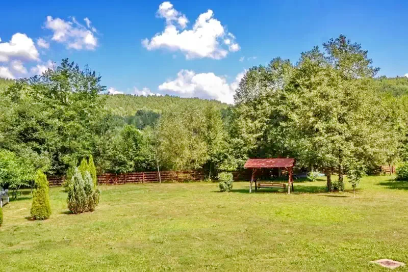 Izvoare Cazare | Cabană (K1395-14) Imaginea poate fi supusă drepturilor de autor. Se recomandă contactarea titularului drepturilor. Izvoare Cazare | Cabană (K1395-14) Imaginea poate fi supusă drepturilor de autor. Se recomandă contactarea titularului drepturilor.