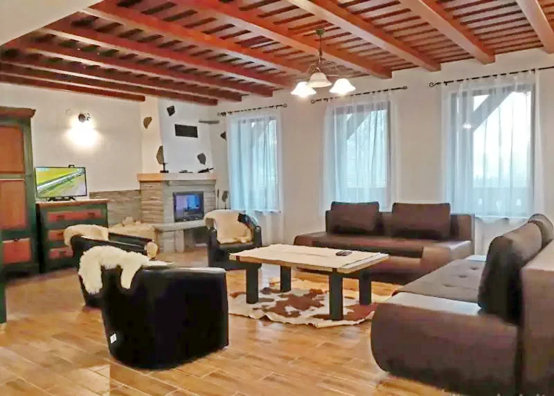 Izvoare Cazare | Cabană (K1149-13) Imaginea poate fi supusă drepturilor de autor. Se recomandă contactarea titularului drepturilor. Izvoare Cazare | Cabană (K1149-13) Imaginea poate fi supusă drepturilor de autor. Se recomandă contactarea titularului drepturilor.