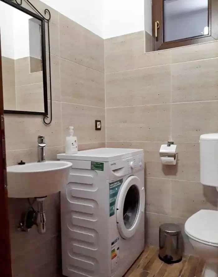 Izvoare Cazare | Cabană (K1149-23) Imaginea poate fi supusă drepturilor de autor. Se recomandă contactarea titularului drepturilor. Izvoare Cazare | Cabană (K1149-23) Imaginea poate fi supusă drepturilor de autor. Se recomandă contactarea titularului drepturilor.