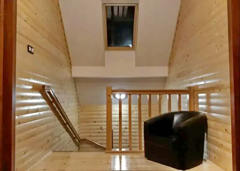 Izvoare Cazare | Cabană (K1149-26) Imaginea poate fi supusă drepturilor de autor. Se recomandă contactarea titularului drepturilor. Izvoare Cazare | Cabană (K1149-26) Imaginea poate fi supusă drepturilor de autor. Se recomandă contactarea titularului drepturilor.