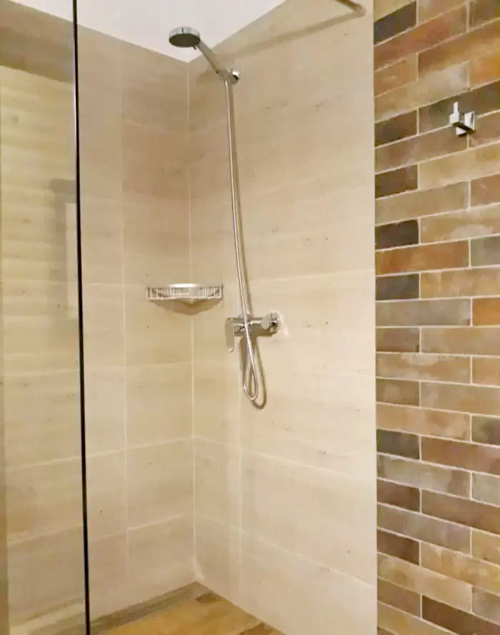 Izvoare Cazare | Cabană (K1149-48) Imaginea poate fi supusă drepturilor de autor. Se recomandă contactarea titularului drepturilor. Izvoare Cazare | Cabană (K1149-48) Imaginea poate fi supusă drepturilor de autor. Se recomandă contactarea titularului drepturilor.