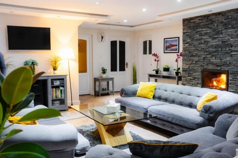 Căpâlnița Cazare | Casă de apartamente (K1592-89) Imaginea poate fi supusă drepturilor de autor. Se recomandă contactarea titularului drepturilor.