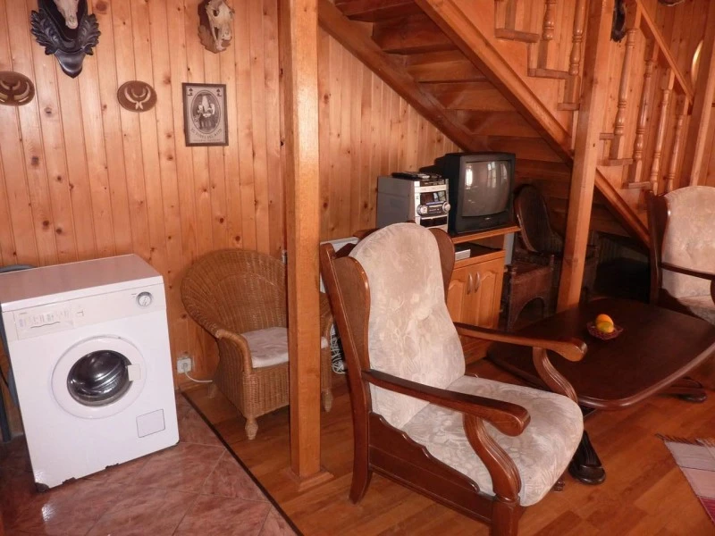 Odorheiu Secuiesc Cazare | Cabană (K0436-6) Imaginea poate fi supusă drepturilor de autor. Se recomandă contactarea titularului drepturilor. Odorheiu Secuiesc Cazare | Cabană (K0436-6) Imaginea poate fi supusă drepturilor de autor. Se recomandă contactarea titularului drepturilor.