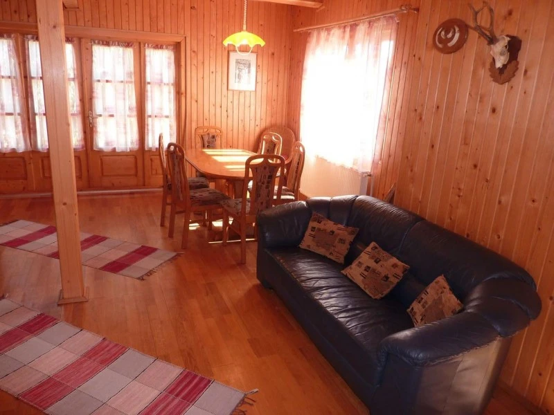 Odorheiu Secuiesc Cazare | Cabană (K0436-7) Imaginea poate fi supusă drepturilor de autor. Se recomandă contactarea titularului drepturilor. Odorheiu Secuiesc Cazare | Cabană (K0436-7) Imaginea poate fi supusă drepturilor de autor. Se recomandă contactarea titularului drepturilor.