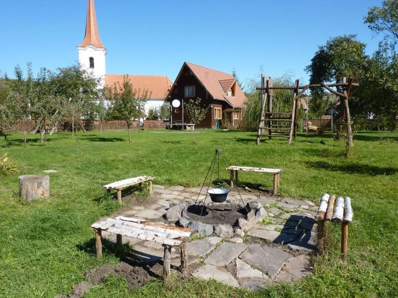 Székelyudvarhely Szállás | Kulcsosház (K0436-11) A kép szerzői jogvédelem alatt állhat. Javasolt a kapcsolatfelvétel a jog tulajdonossal.