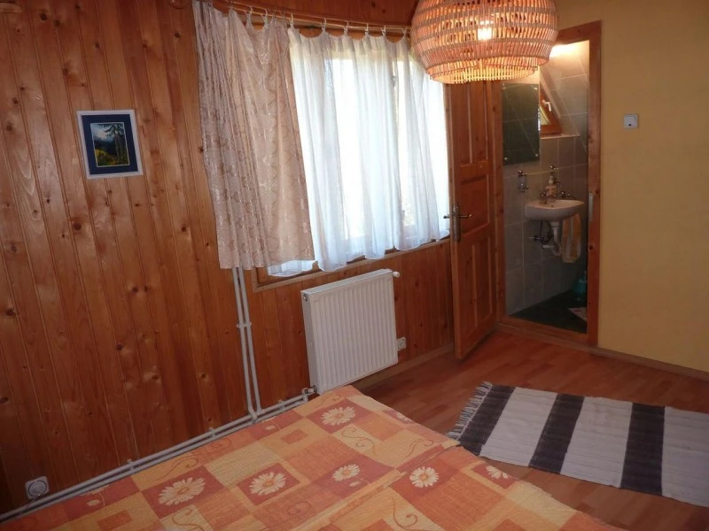 Székelyudvarhely Szállás | Kulcsosház (K0436-20) A kép szerzői jogvédelem alatt állhat. Javasolt a kapcsolatfelvétel a jog tulajdonossal.