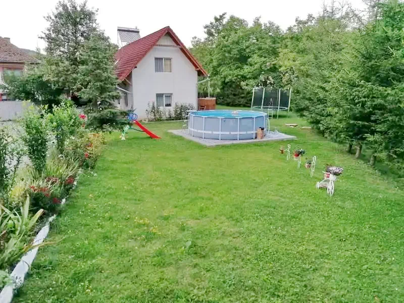 Odorheiu Secuiesc Cazare | Cabană (K1302-3) Imaginea poate fi supusă drepturilor de autor. Se recomandă contactarea titularului drepturilor. Odorheiu Secuiesc Cazare | Cabană (K1302-3) Imaginea poate fi supusă drepturilor de autor. Se recomandă contactarea titularului drepturilor.