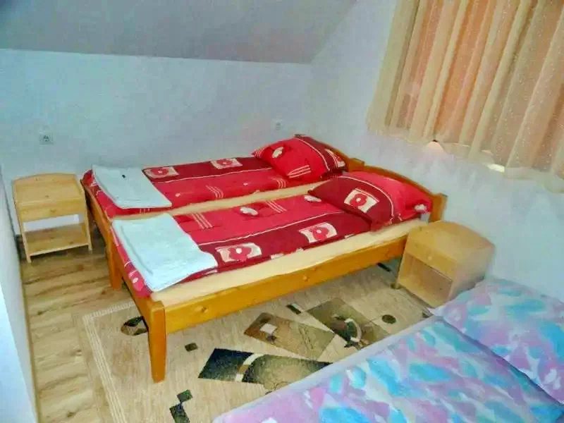 Székelyudvarhely Szállás | Kulcsosház (K1302-15) A kép szerzői jogvédelem alatt állhat. Javasolt a kapcsolatfelvétel a jog tulajdonossal.