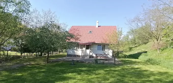 Székelyudvarhely Szállás | Kulcsosház (K1302-53) A kép szerzői jogvédelem alatt állhat. Javasolt a kapcsolatfelvétel a jog tulajdonossal.