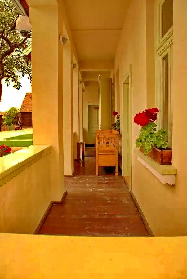 Ciumani Cazare | Pensiune (K1075-15) Imaginea poate fi supusă drepturilor de autor. Se recomandă contactarea titularului drepturilor.