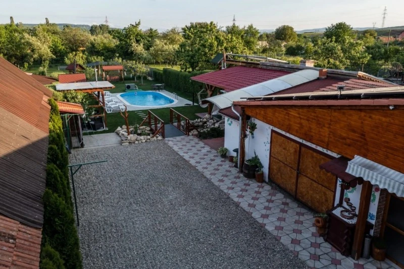 Csernakeresztur Szállás | Panzió (K0269-22) A kép szerzői jogvédelem alatt állhat. Javasolt a kapcsolatfelvétel a jog tulajdonossal.