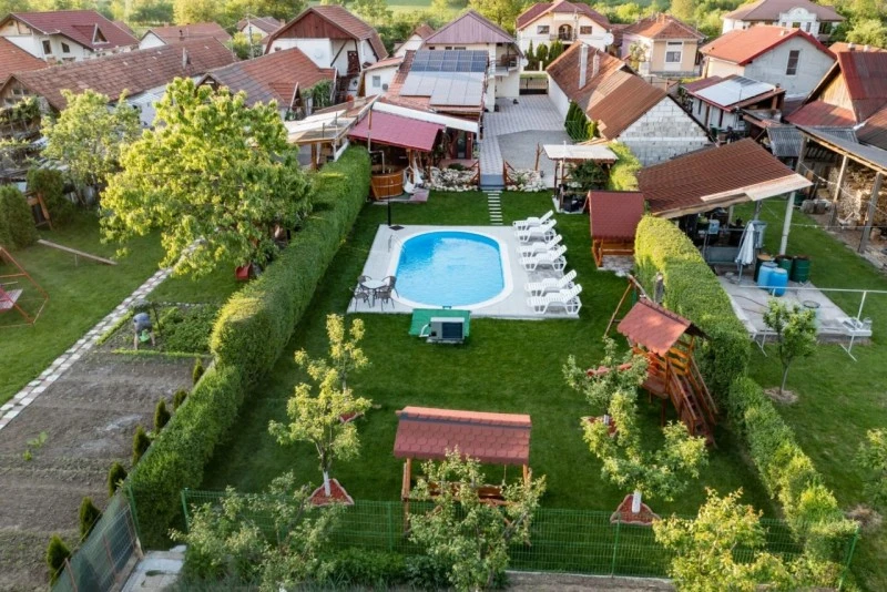 Csernakeresztur Szállás | Panzió (K0269-33) A kép szerzői jogvédelem alatt állhat. Javasolt a kapcsolatfelvétel a jog tulajdonossal.