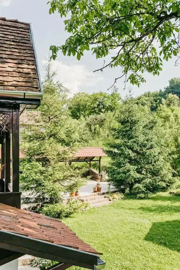 Székelykeresztúr Szállás | Panzió (K0509-41) A kép szerzői jogvédelem alatt állhat. Javasolt a kapcsolatfelvétel a jog tulajdonossal. Székelykeresztúr Szállás | Panzió (K0509-41) A kép szerzői jogvédelem alatt állhat. Javasolt a kapcsolatfelvétel a jog tulajdonossal.