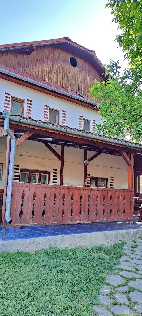 Crișeni Cazare | Casă de oaspeți (K1128-10) Imaginea poate fi supusă drepturilor de autor. Se recomandă contactarea titularului drepturilor.