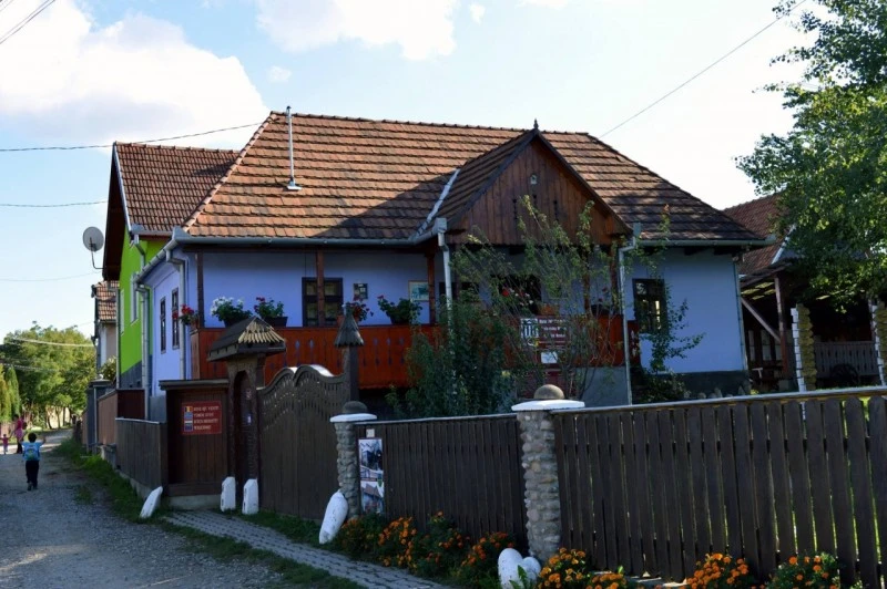 Cristuru Secuiesc Cazare | Casă de oaspeți (K0581-62) Imaginea poate fi supusă drepturilor de autor. Se recomandă contactarea titularului drepturilor.