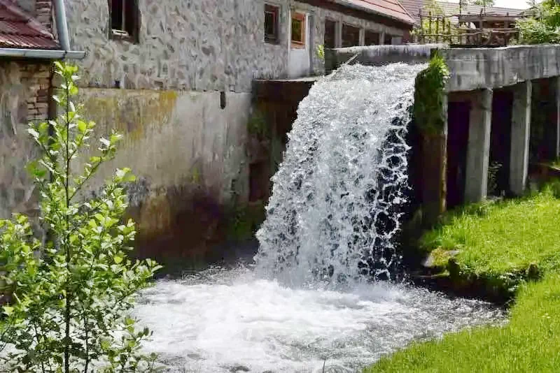Szállás Cârța - Pensiunea Moara de Piatră*** |  Kerc - Kőmalom Panzió*** . A kép szerzői jogvédelem alatt állhat. Javasolt a kapcsolatfelvétel a jog tulajdonossal.