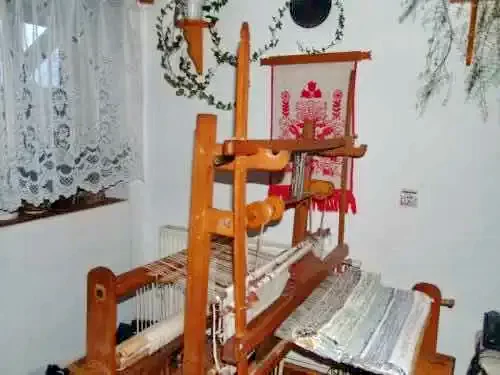 Odorheiu Secuiesc Cazare | Casă de oaspeți (K0558-11) Imaginea poate fi supusă drepturilor de autor. Se recomandă contactarea titularului drepturilor.