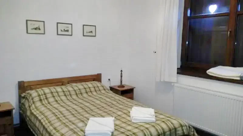 Odorheiu Secuiesc Cazare | Cabană (K0600-12) Imaginea poate fi supusă drepturilor de autor. Se recomandă contactarea titularului drepturilor.