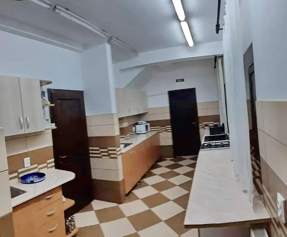 Colibița Cazare | Pensiune (K1278-3) Imaginea poate fi supusă drepturilor de autor. Se recomandă contactarea titularului drepturilor. Colibița Cazare | Pensiune (K1278-3) Imaginea poate fi supusă drepturilor de autor. Se recomandă contactarea titularului drepturilor.